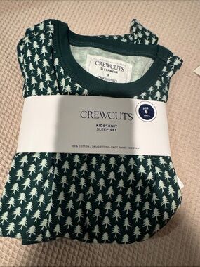 Crewcuts Green Knit Kids' Sleep Set with Tree Print